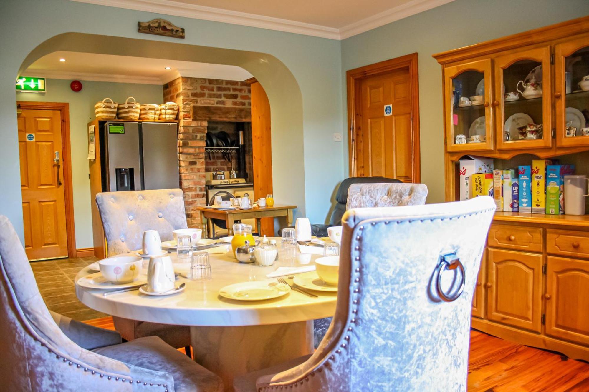 سترابين The Coach Inn المظهر الخارجي الصورة